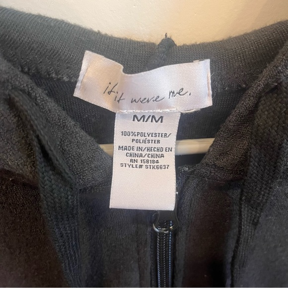 Black Zip Up Hoddie in super soft material(: - Picture 2 of 3